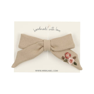 Ribbed Rose Embroidered Bow Clip